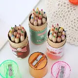 Pensil Warna Kayu Murah 12 Warna Dengan Pengserut Dan Box Karakter — 9