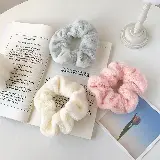 Ikat Rambut Elastis Wanita Anak Halus Kunciran Polos Berbulu Korea — 4