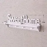 Rak Dinding Sweethome WPC dengan Gantungan Baju Vintage — 1