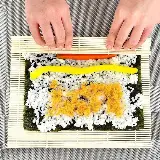 Alat Cetakan Penggulung Gulungan Sushi Roll Bambu — 2