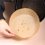 Kertas Alas Air Fryer 50 Pcs Anti Lengket 16cm Air Fryer Paper — 1