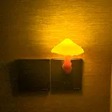 Lampu Tidur Hiasan Kamar LED Jamur Kuning Sensor Cahaya 1W — 3