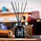 Diffuser Pewangi Ruangan Hotel Dengan Wadah Cantik dan Harum Menyebar — 8