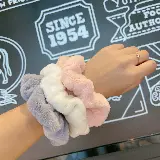 Ikat Rambut Elastis Wanita Anak Halus Kunciran Polos Berbulu Korea — 5