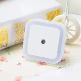 Lampu Tidur Unik Aesthetic Led Colok Listrik Dinding Kamar Tidur Kecil — 1