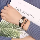 Jam Tangan Wanita dan Pria Couple Polos Casual Dial Segi Analog Quartz — 9