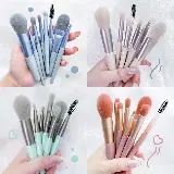 Kuas Make Up Free Pouch 1 Set terdiri dari 8 Kuas Aman Dan Nyaman — 2