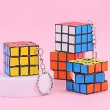 Gantungan Kunci Puzzle Dadu 3 x 3 x 3 cm dengan Bahan Karet — 4