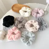 Ikat Rambut Elastis Wanita Anak Halus Kunciran Polos Berbulu Korea — 6