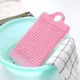 Papan Cuci Cucian Baju Pakaian Kaos Kaki Plastik Mini Washboard — 4